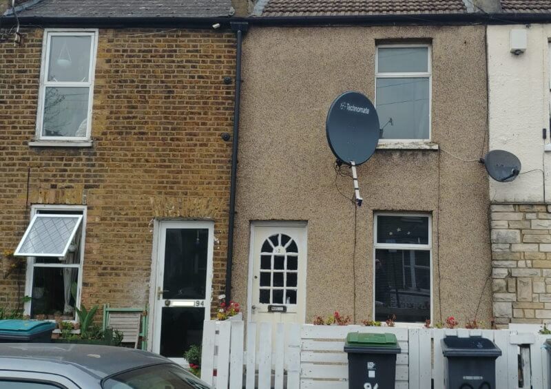 Sell terraced house as is Sell terraced house as is