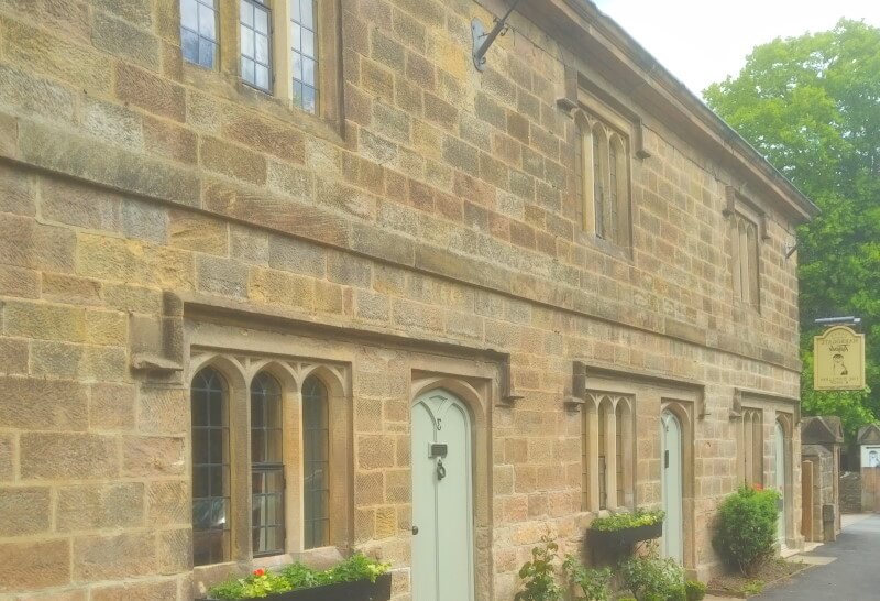 Selling a terraced house to an investor Sell house to an investor