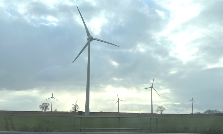 Selling wind turbines on land Selling wind turbines on land
