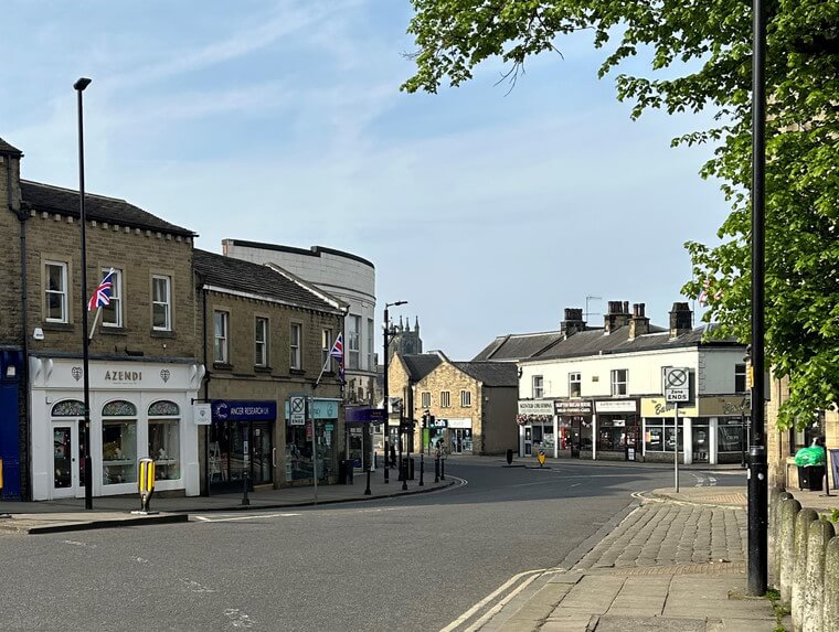 Mixed use property on high street Mixed use property on high street