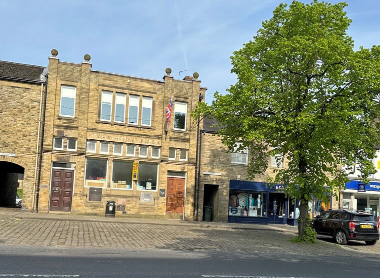 Sell mixed use property in town Sell mixed use property