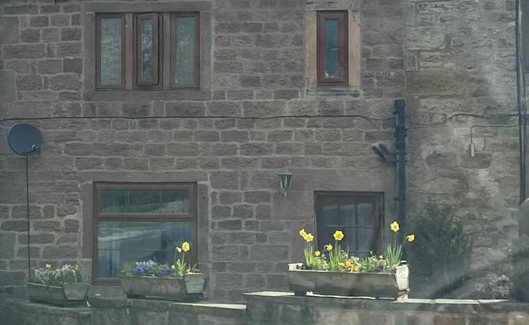 Selling house with restrictive covenant Selling house with restrictive covenant