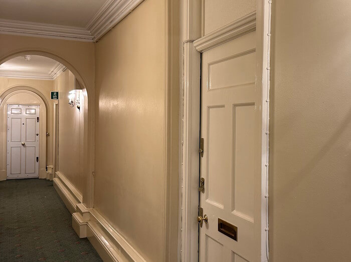 Selling unsellable flat in block Selling unsellable flat