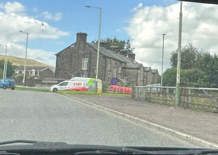 Sell house near motorway Sell house near motorway