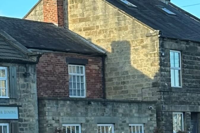 Flat with legal problems that may cause issues Flat with legal problems