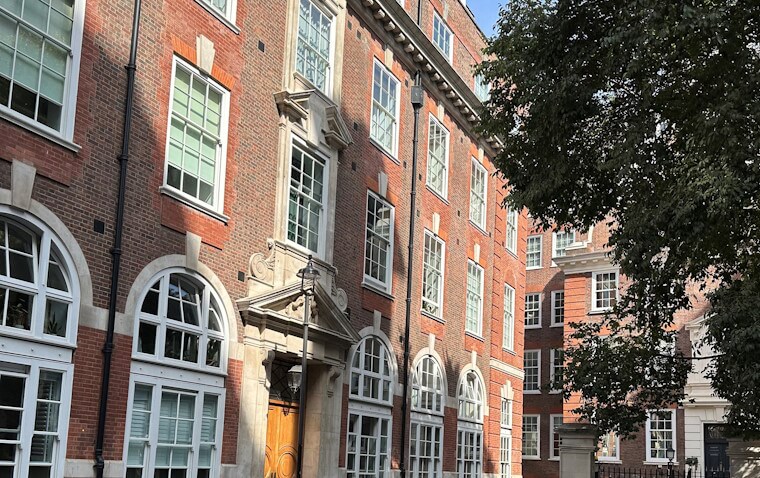 Selling a flat without a management company Selling a flat without a management company