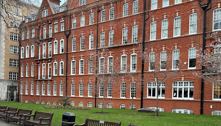 Sell a leasehold flat in London Sell a leasehold flat