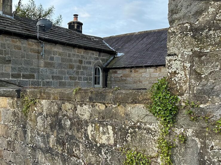 Sell a derelict house in the countryside Sell a derelict house