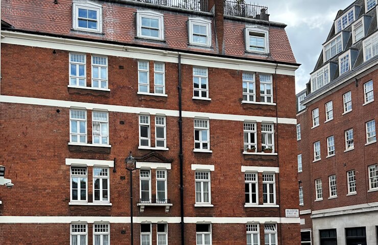 Sell flat in a Peabody block of flats Sell flat in a Peabody building