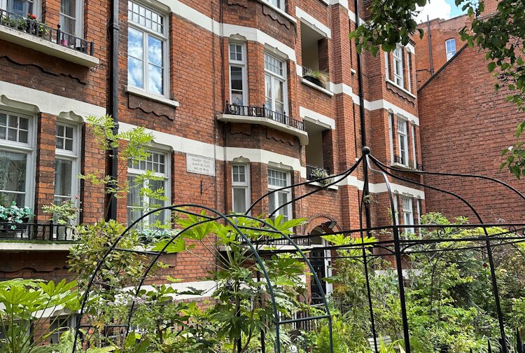 Selling a Peabody flat Selling a Peabody flat