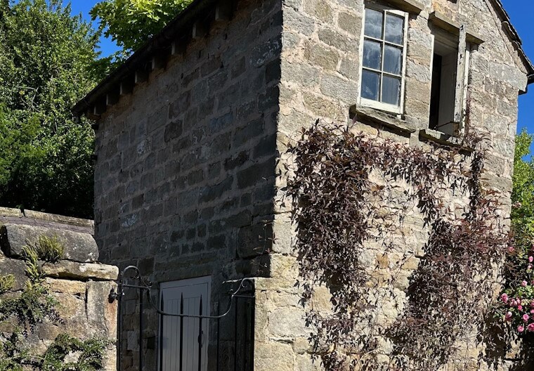 Sell house without completion certificate Sell a house without a completion certificate