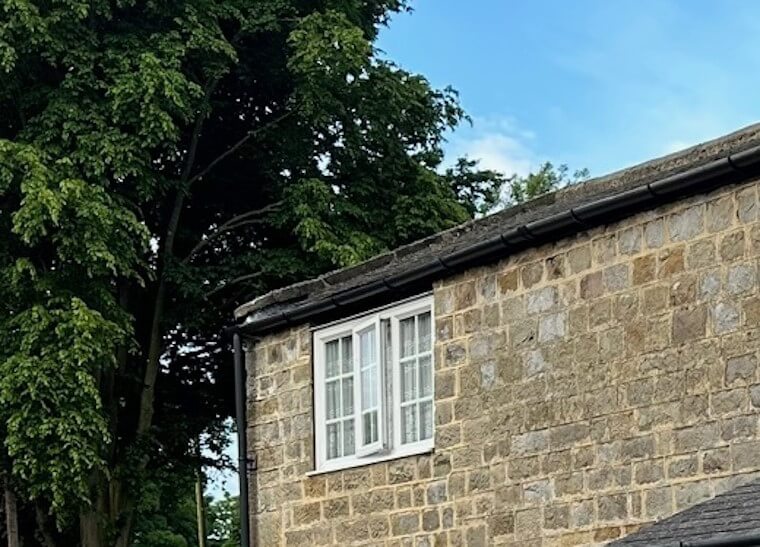 Sell flat in converted building with freeholder dispute Sell flat with freeholder dispute