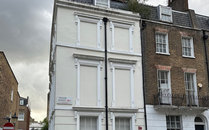 Sell a short lease flat in London