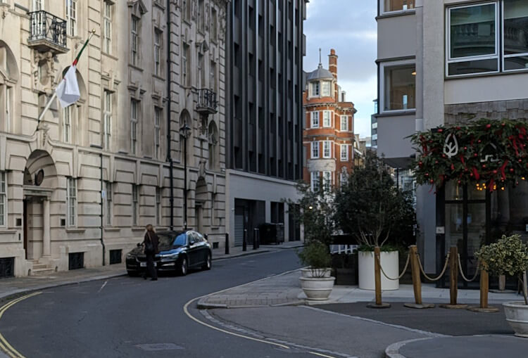 Kensington short lease flats