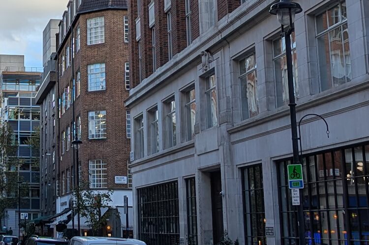Sell short lease flats in Fitzrovia